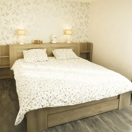 Bed & Breakfast L'oree Du Bois 3*