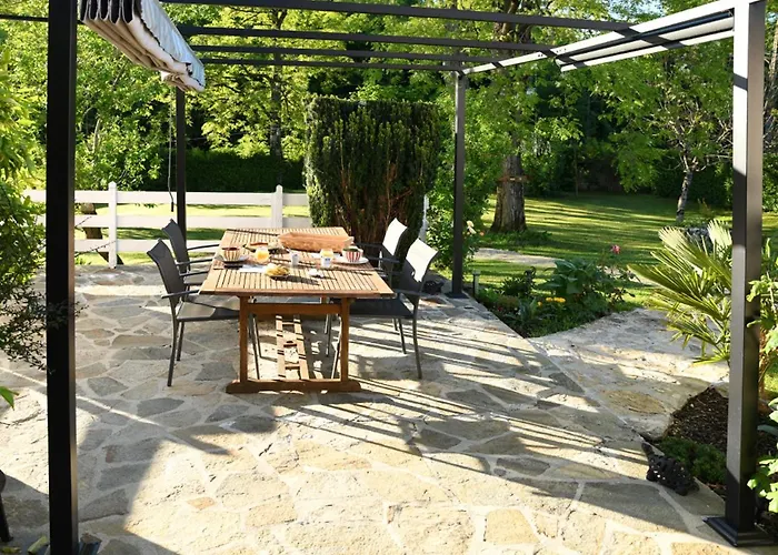 L'oree Du Bois 3* Saint-Brice (Charente)